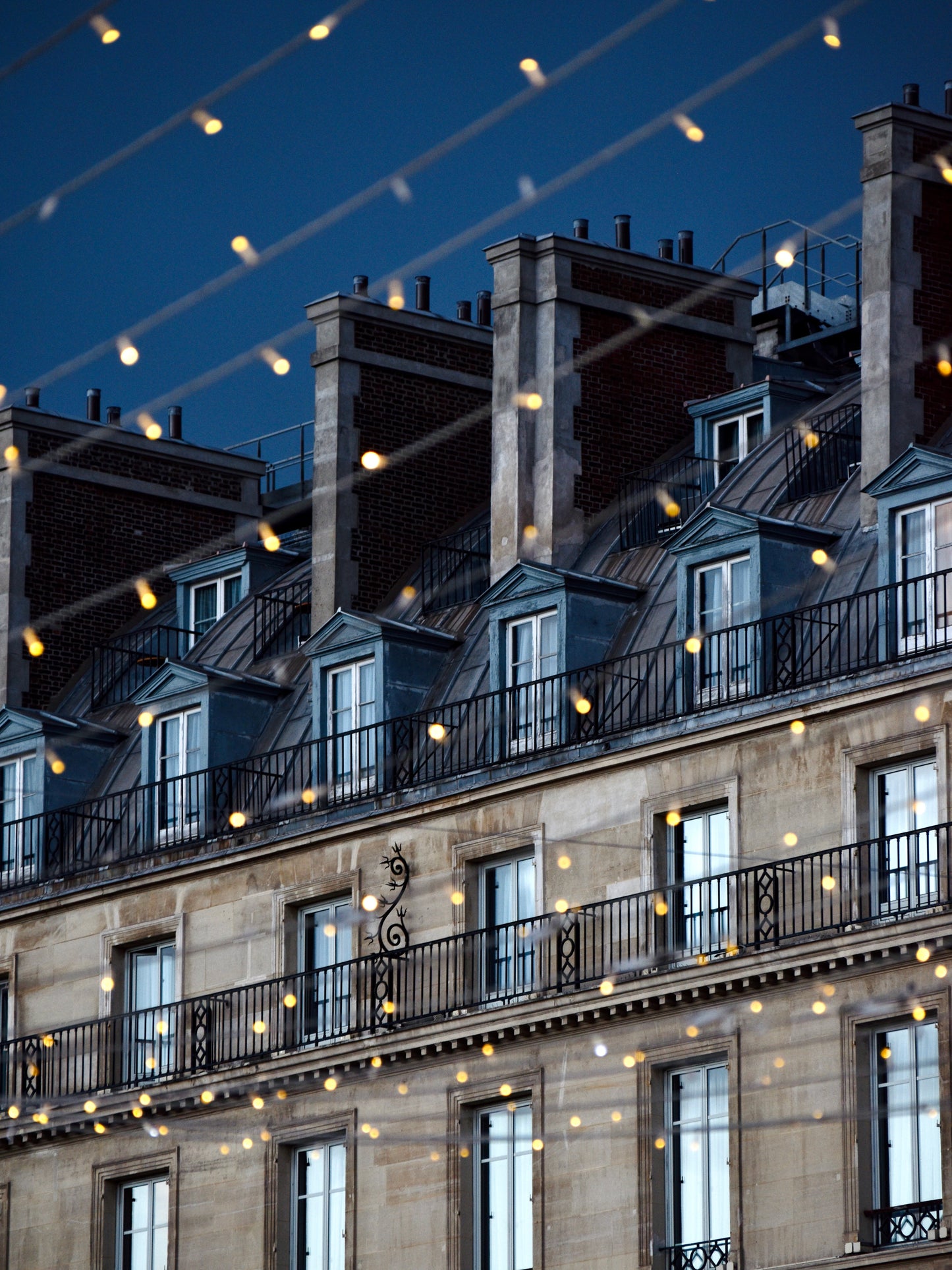 Twinkly paris