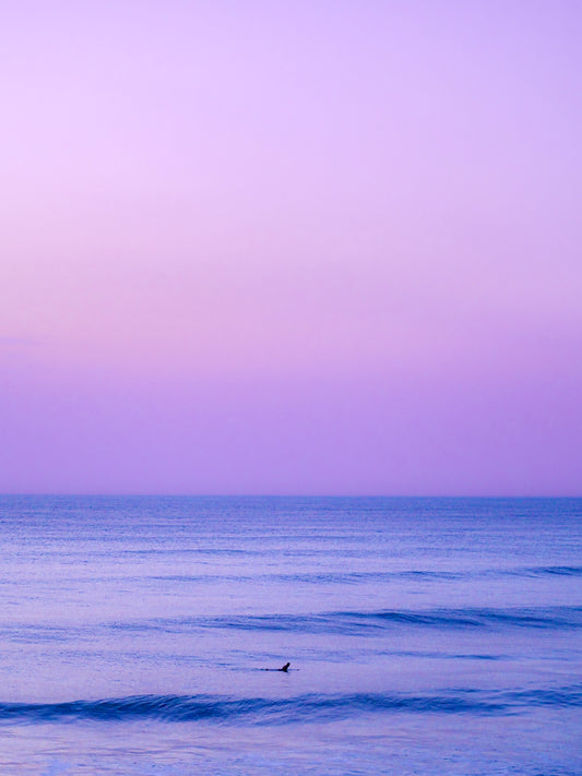 The lone surfer II
